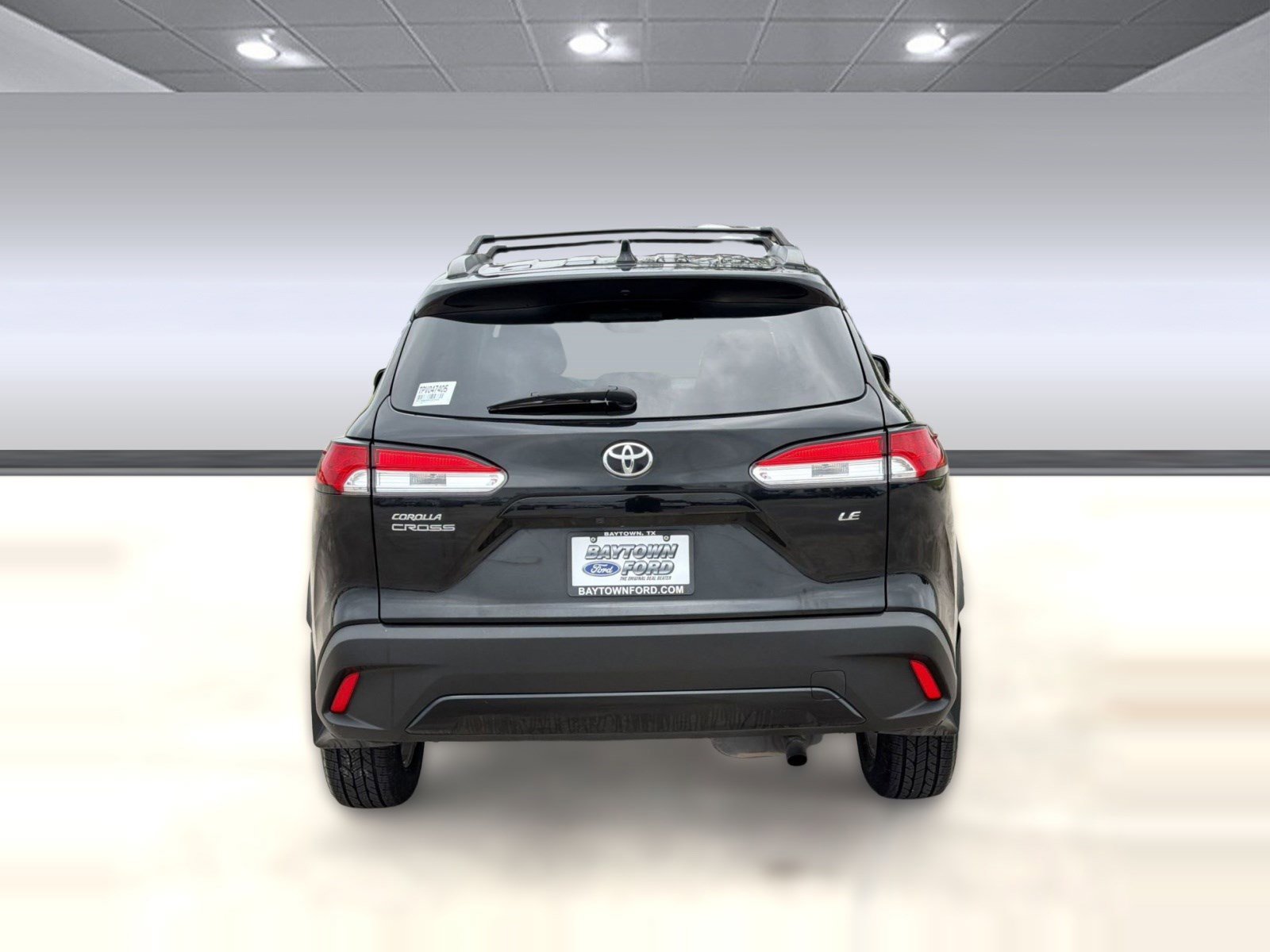 Used 2023 Toyota Corolla Cross LE FWD image 10