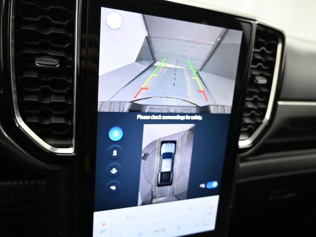 Certified 2025 Ford Ranger XLT w/ Equipment Group 301A High image 17