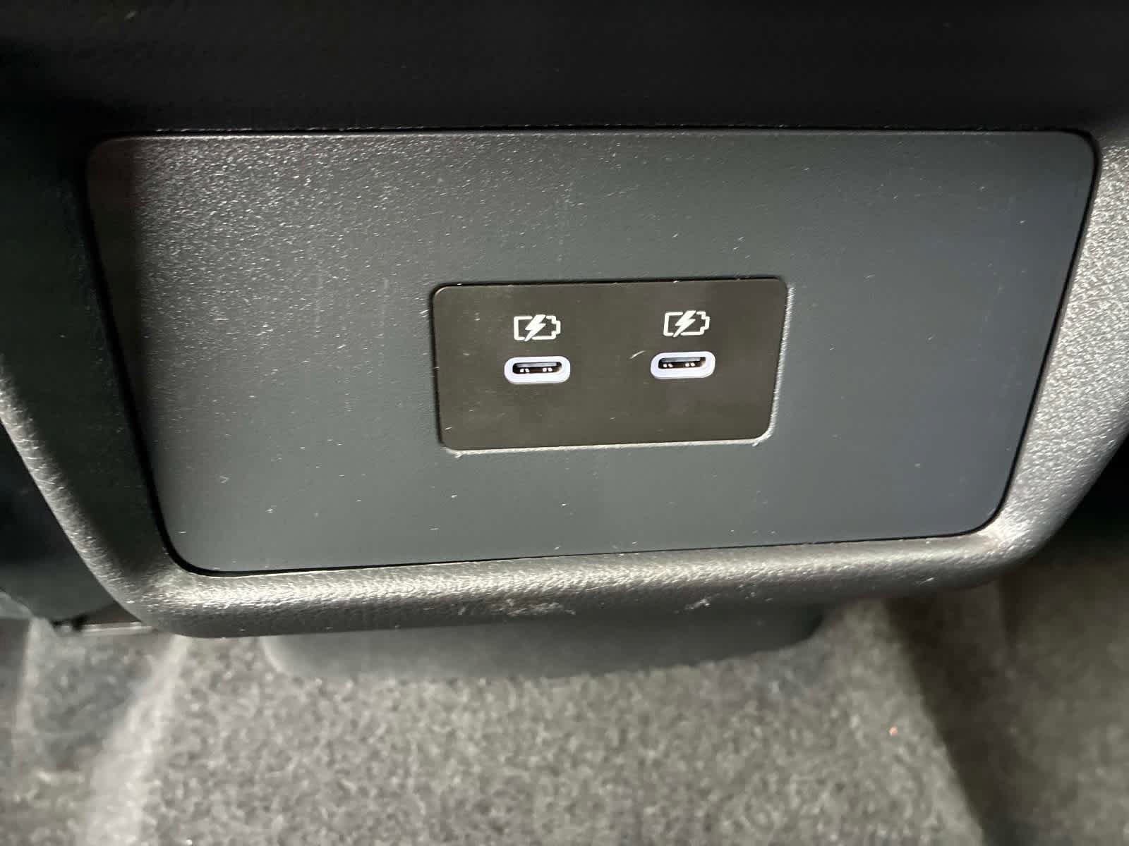 Used 2025 Nissan Rogue SV AWD/4WD image 23