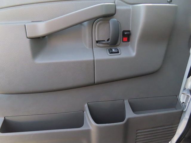 Used 2024 Chevrolet Express 2500 w/ Driver Convenience Package image 13