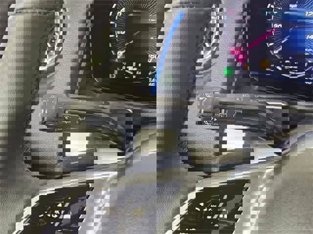 Certified 2025 Mercedes-Benz GLB 250 4MATIC image 26