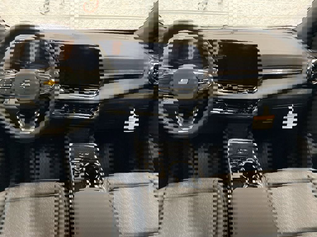 New 2026 Chevrolet Equinox LT w/ Convenience Package II image 10