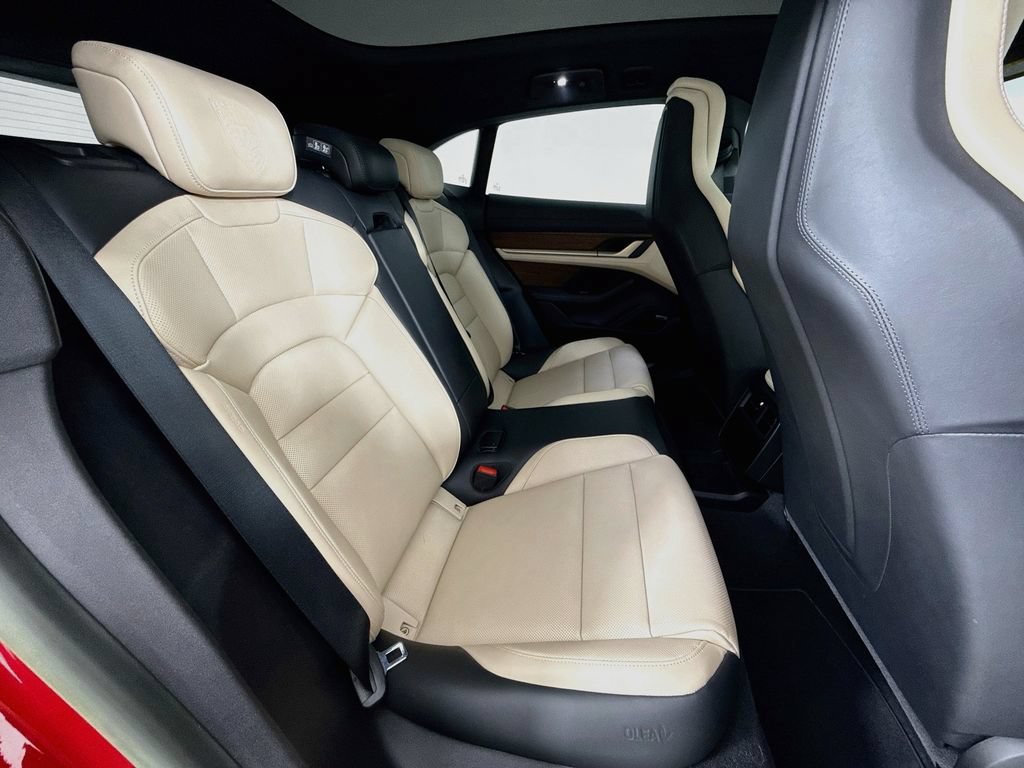 Certified 2023 Porsche Taycan 4S AWD/4WD image 28