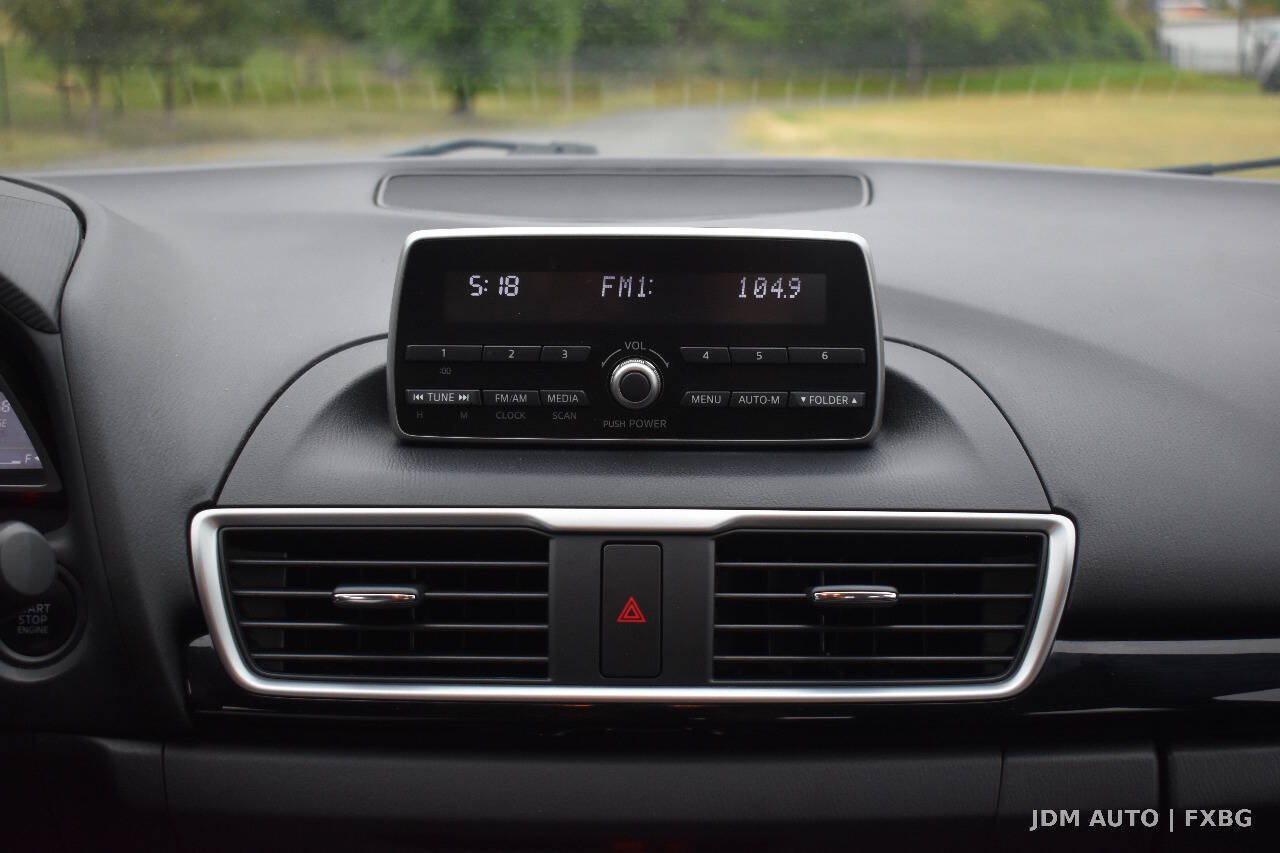 Used 2014 MAZDA MAZDA3 i Touring FWD image 23