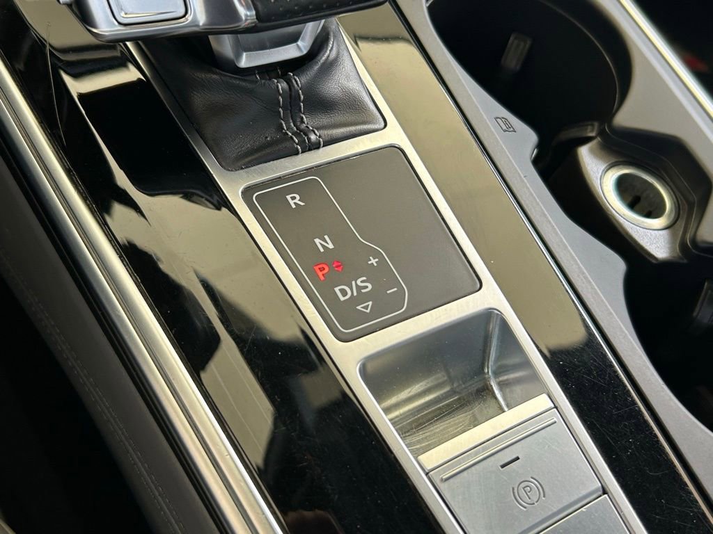 Used 2021 Audi S6 Prestige image 47