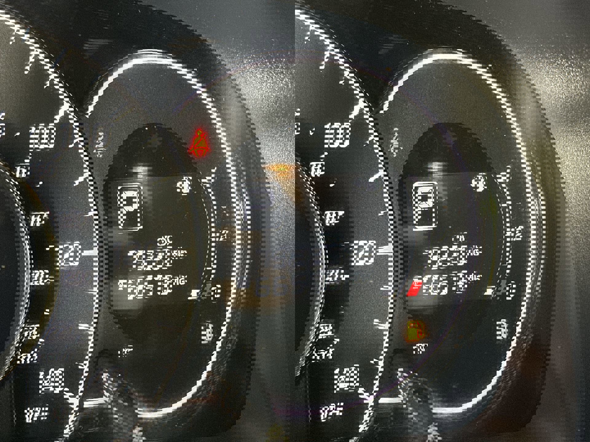 Used 2019 Nissan Versa Note SV image 19