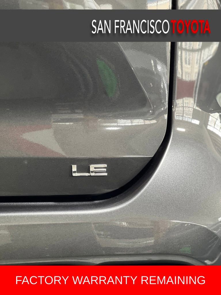 Used 2023 Toyota Highlander LE FWD image 7