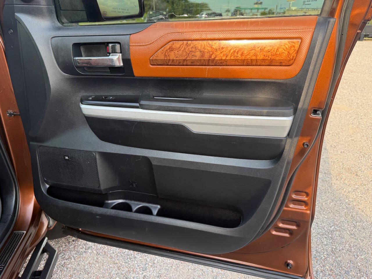 Used 2014 Toyota Tundra 1794 Edition AWD/4WD image 38