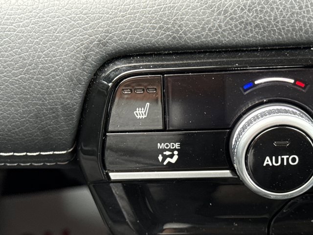 Used 2023 Honda Pilot Touring image 25