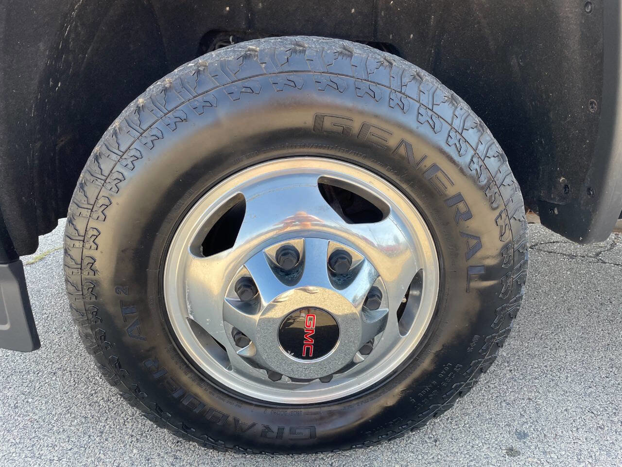 Used 2016 GMC Sierra 3500 Denali w/ Duramax Plus Package image 11