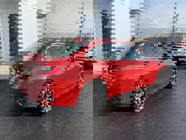 Used 2021 BMW 330i xDrive Sedan w/ Convenience Package image 4