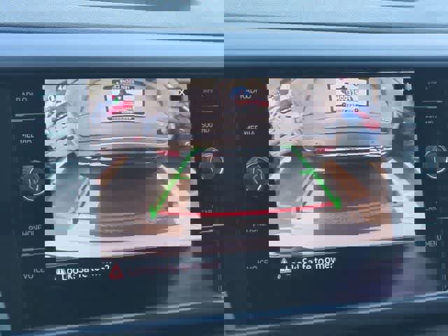 Used 2022 Volkswagen Taos SE image 30