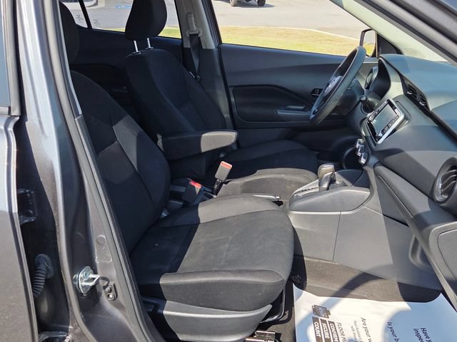 Used 2025 Nissan Kicks Play S FWD image 15