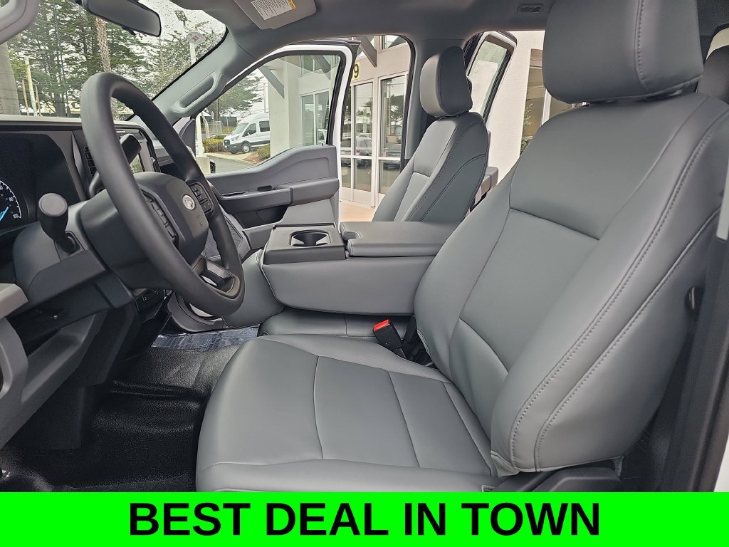 New 2026 Ford F250 XL w/ XL Chrome Package AWD/4WD image 14