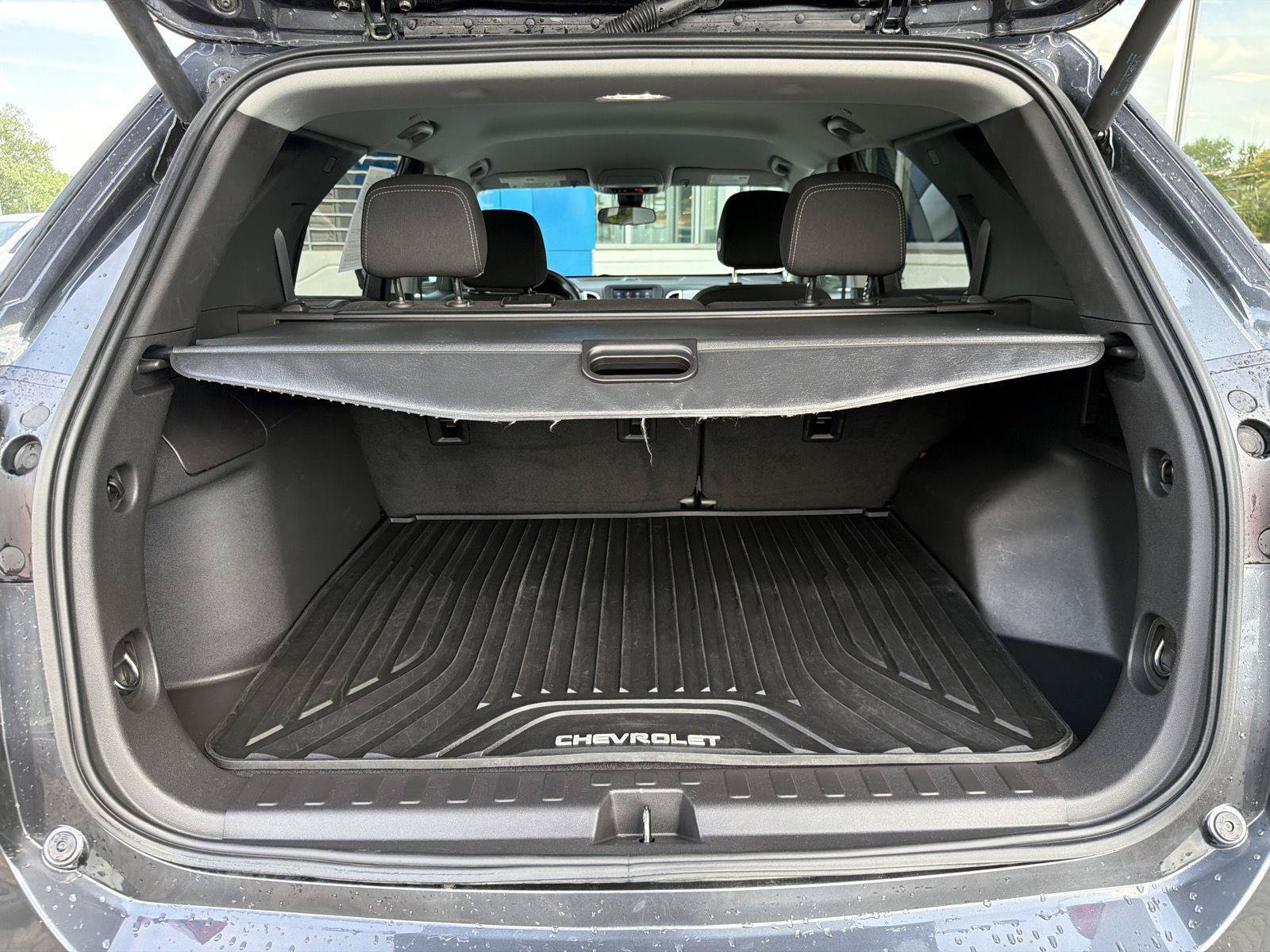 Used 2023 Chevrolet Equinox LT AWD/4WD image 39