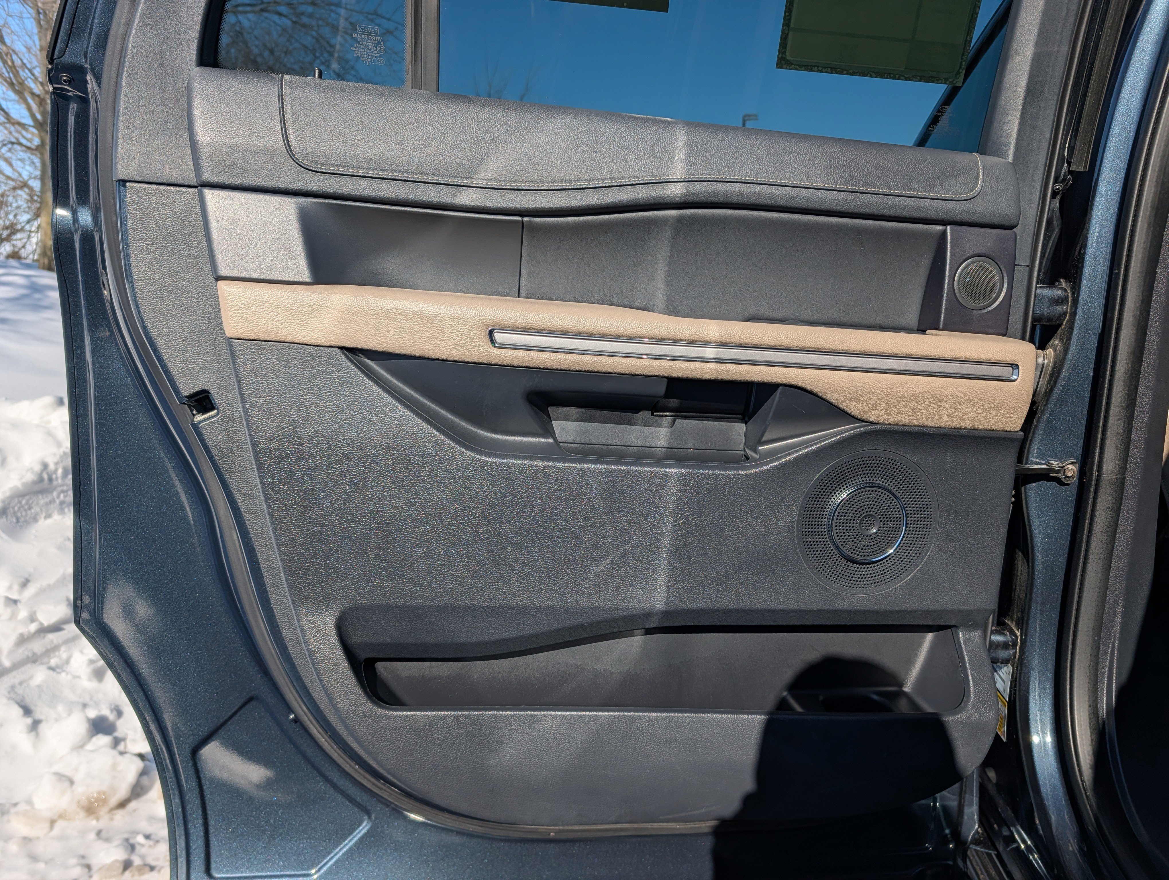 Used 2024 Ford Expedition Max Limited image 40