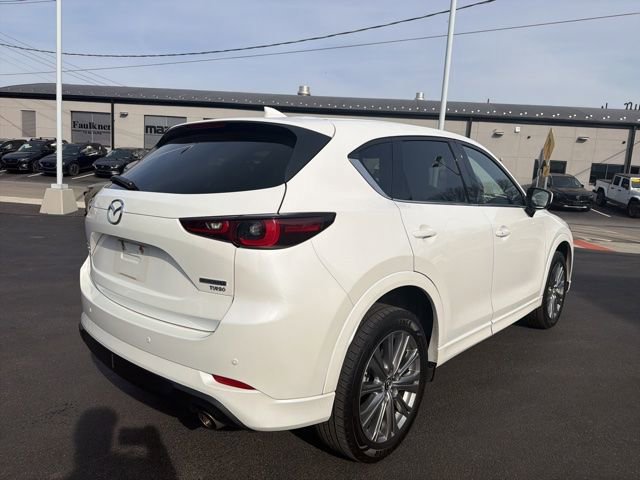 Used 2022 MAZDA CX-5 Signature image 5