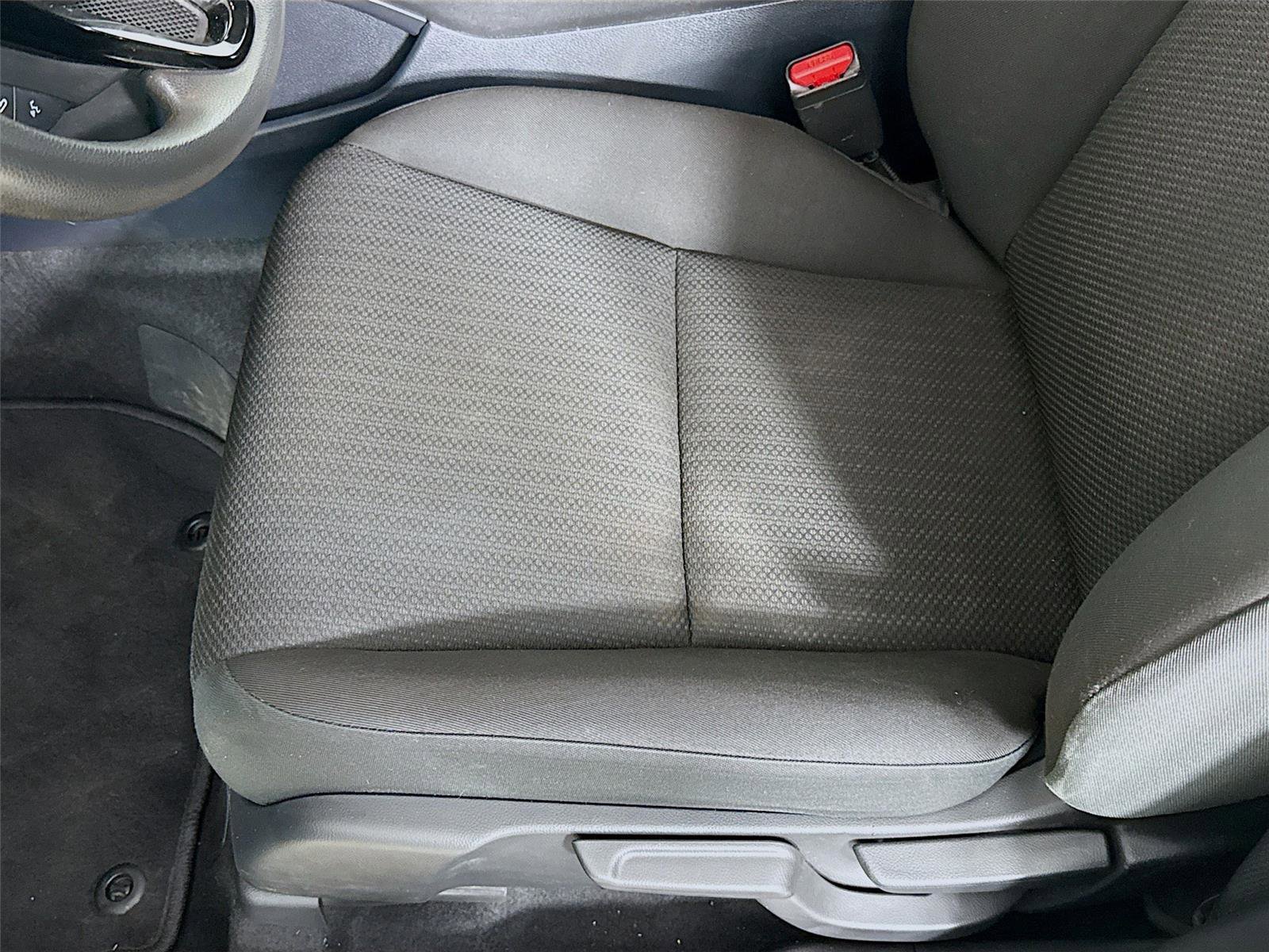 Used 2018 Honda HR-V EX image 19