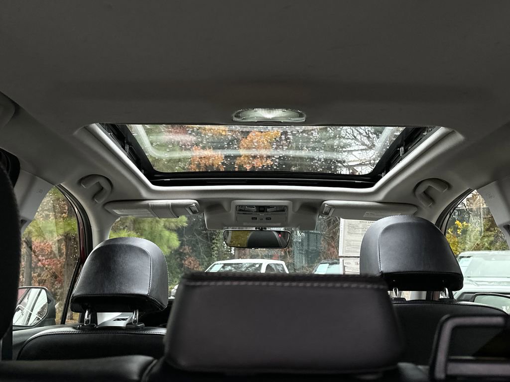 Used 2018 Subaru Forester 2.5i Touring w/ Popular Package #3B image 9