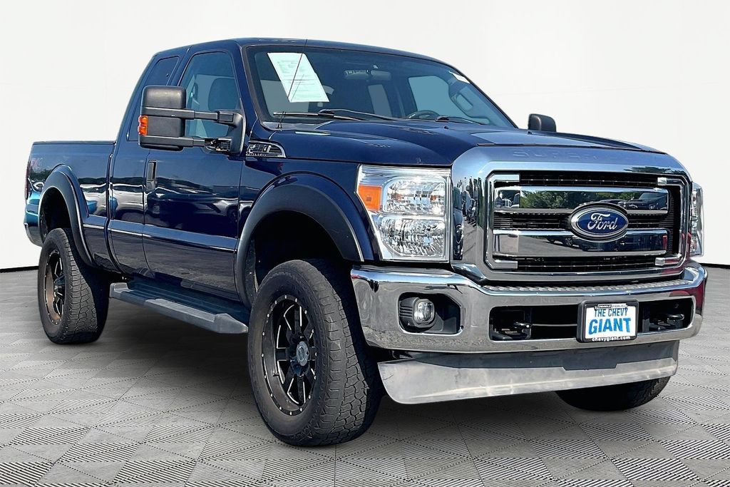 Used 2012 Ford F250 XLT w/ XLT Interior Pkg AWD/4WD image 3