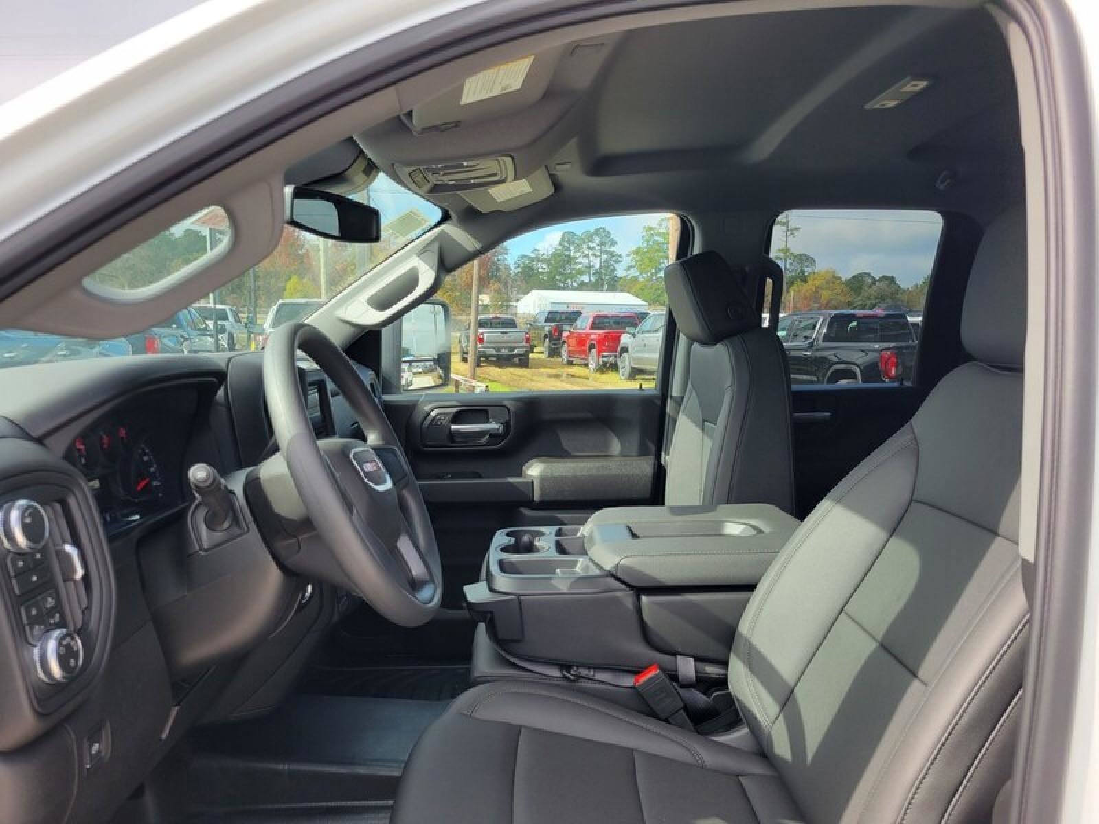 New 2026 GMC Sierra 2500 Pro w/ 1SA Pro Safety Plus Package AWD/4WD image 10