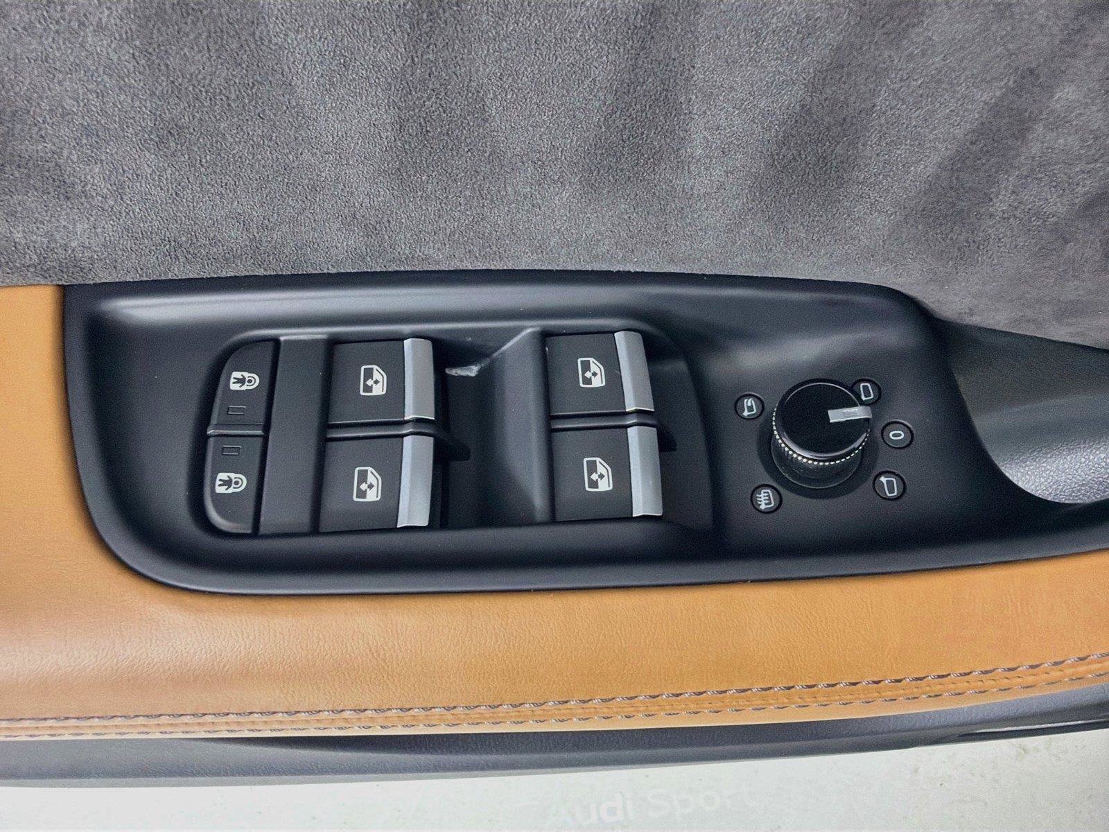 Used 2021 Audi RS Q8 AWD/4WD image 9