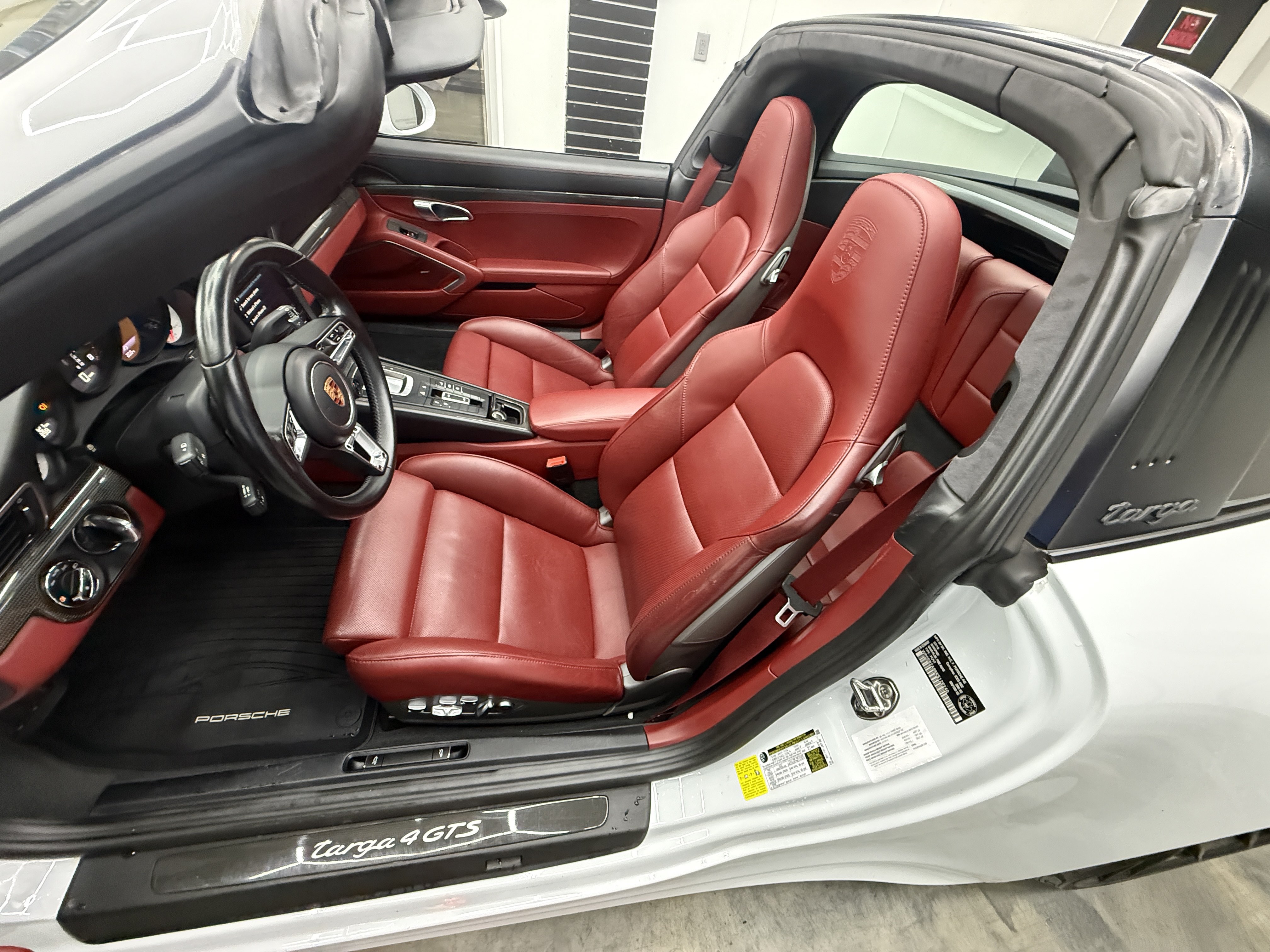 Used 2019 Porsche 911 Targa 4 GTS AWD/4WD image 16