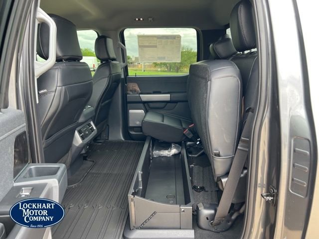 New 2026 Ford F350 Lariat image 19