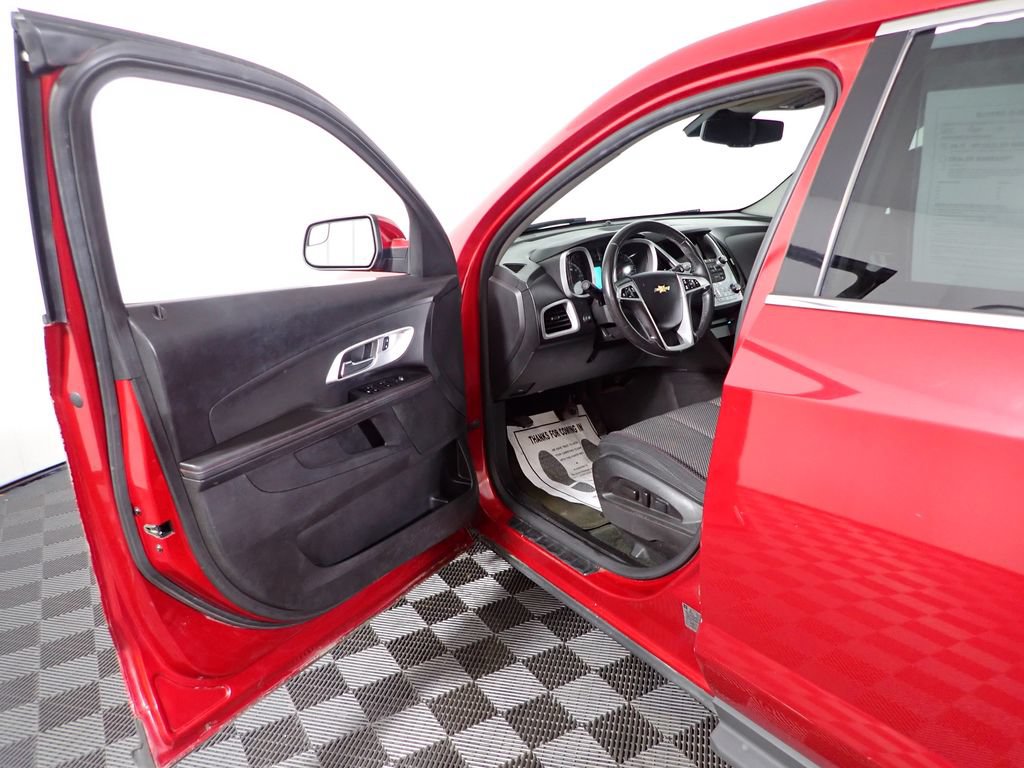 Used 2013 Chevrolet Equinox LT AWD/4WD image 17