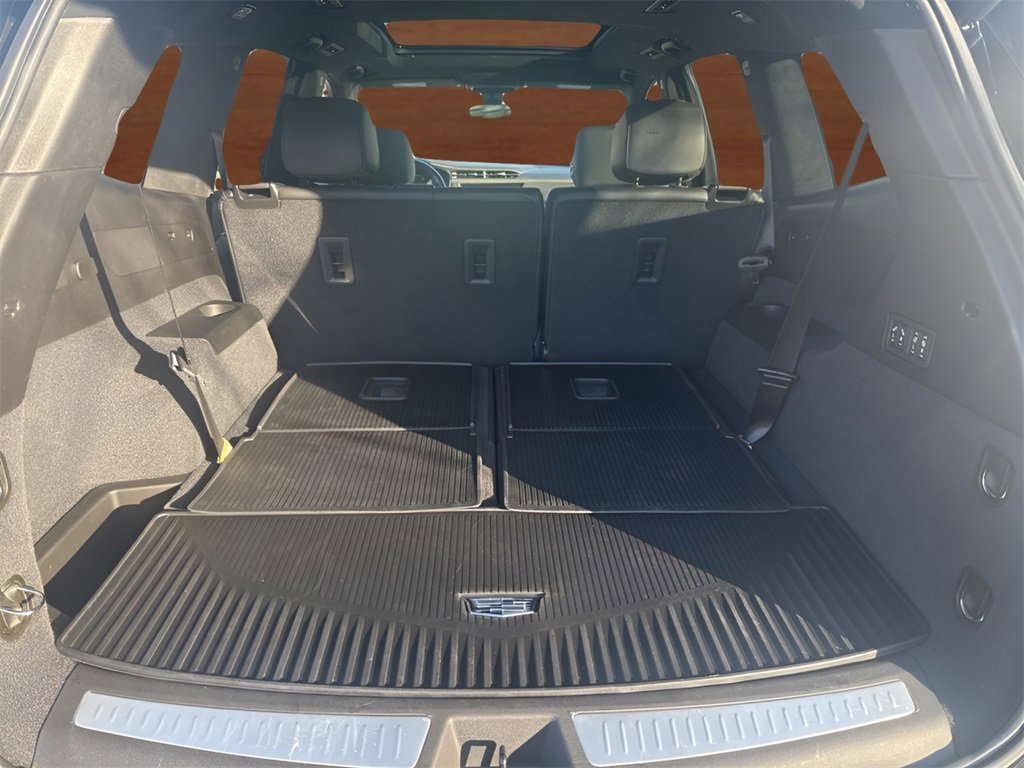 Certified 2024 Cadillac XT6 Sport w/ Platinum Package image 10