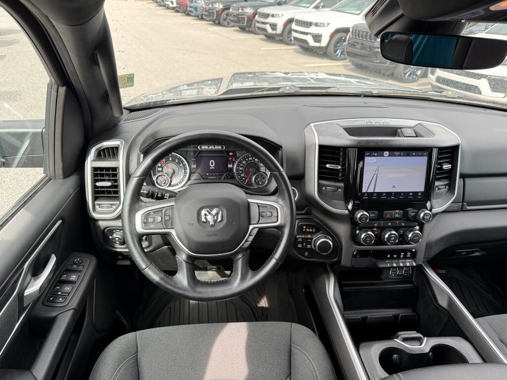Used 2022 RAM 1500 Big Horn AWD/4WD image 13