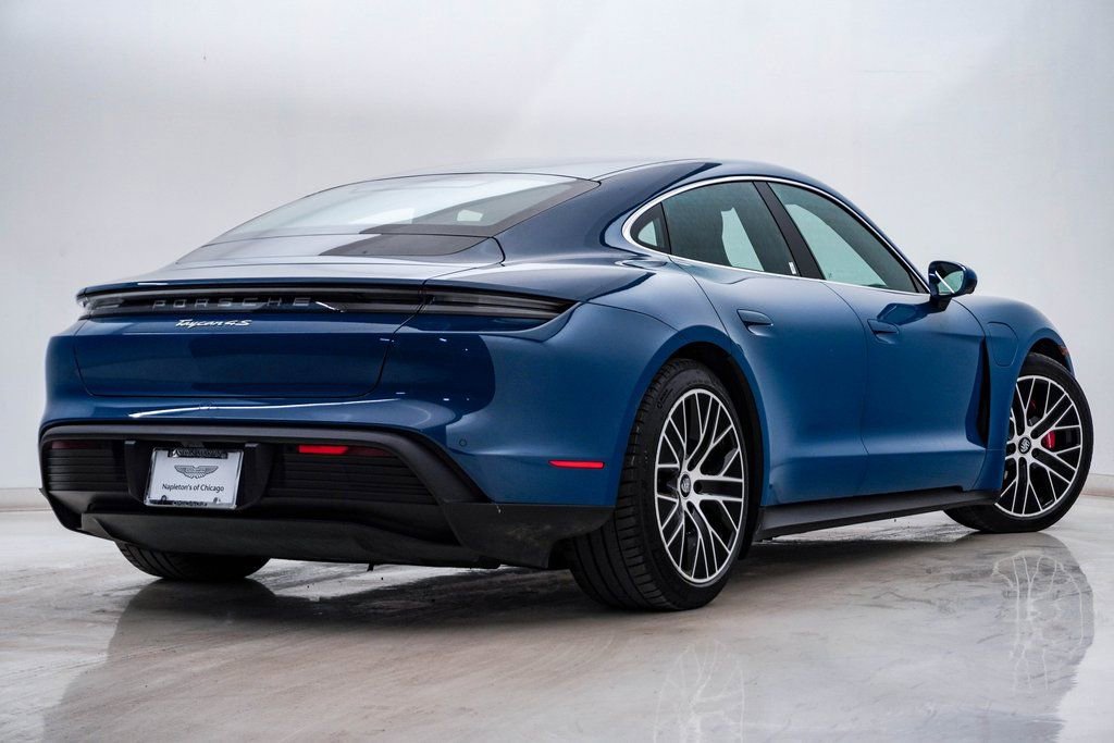 Used 2022 Porsche Taycan 4S image 8