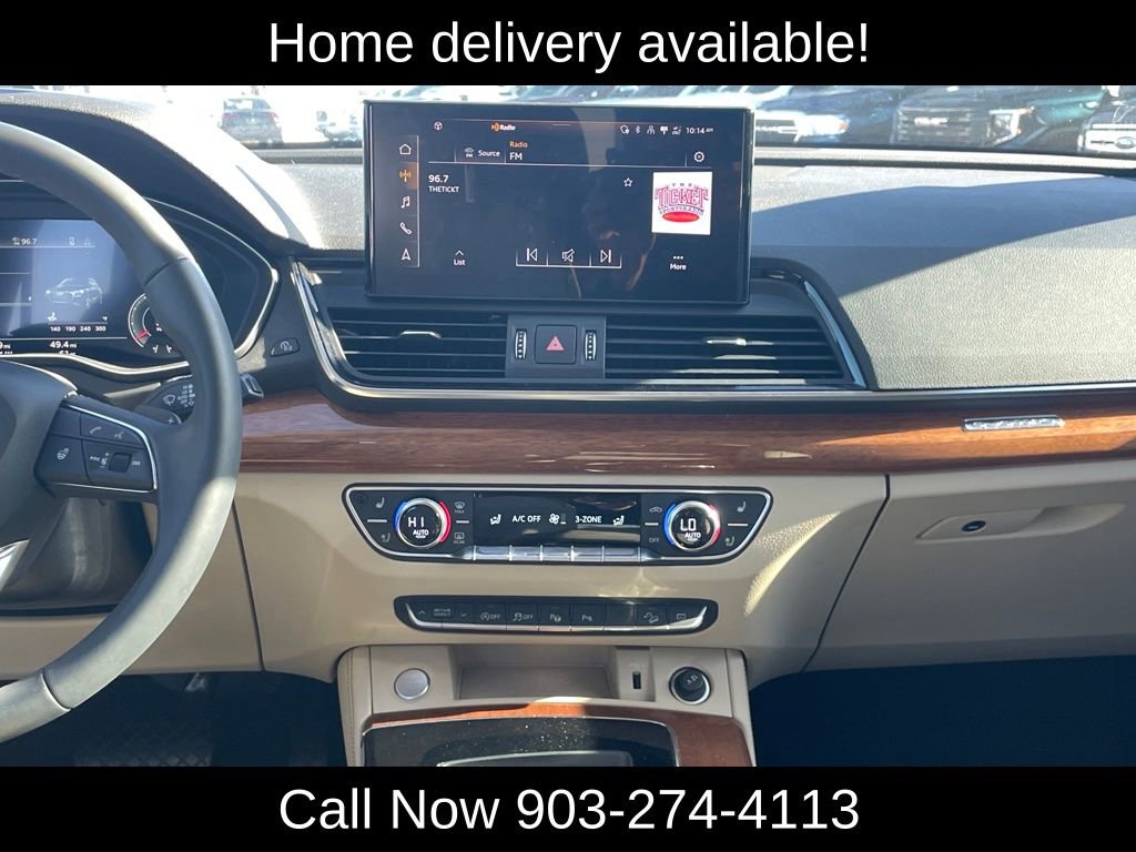 Used 2021 Audi Q5 Prestige w/ Prestige Package image 23