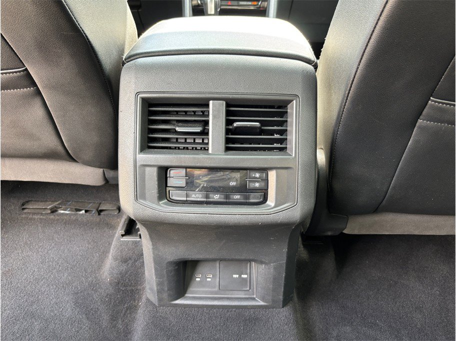 Used 2023 Volkswagen Atlas SE w/ Panoramic Sunroof Package AWD/4WD image 39