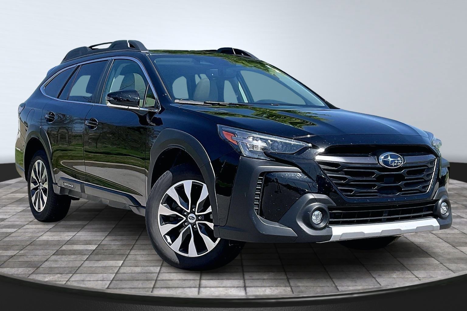 Certified 2024 Subaru Outback Limited AWD/4WD image 8