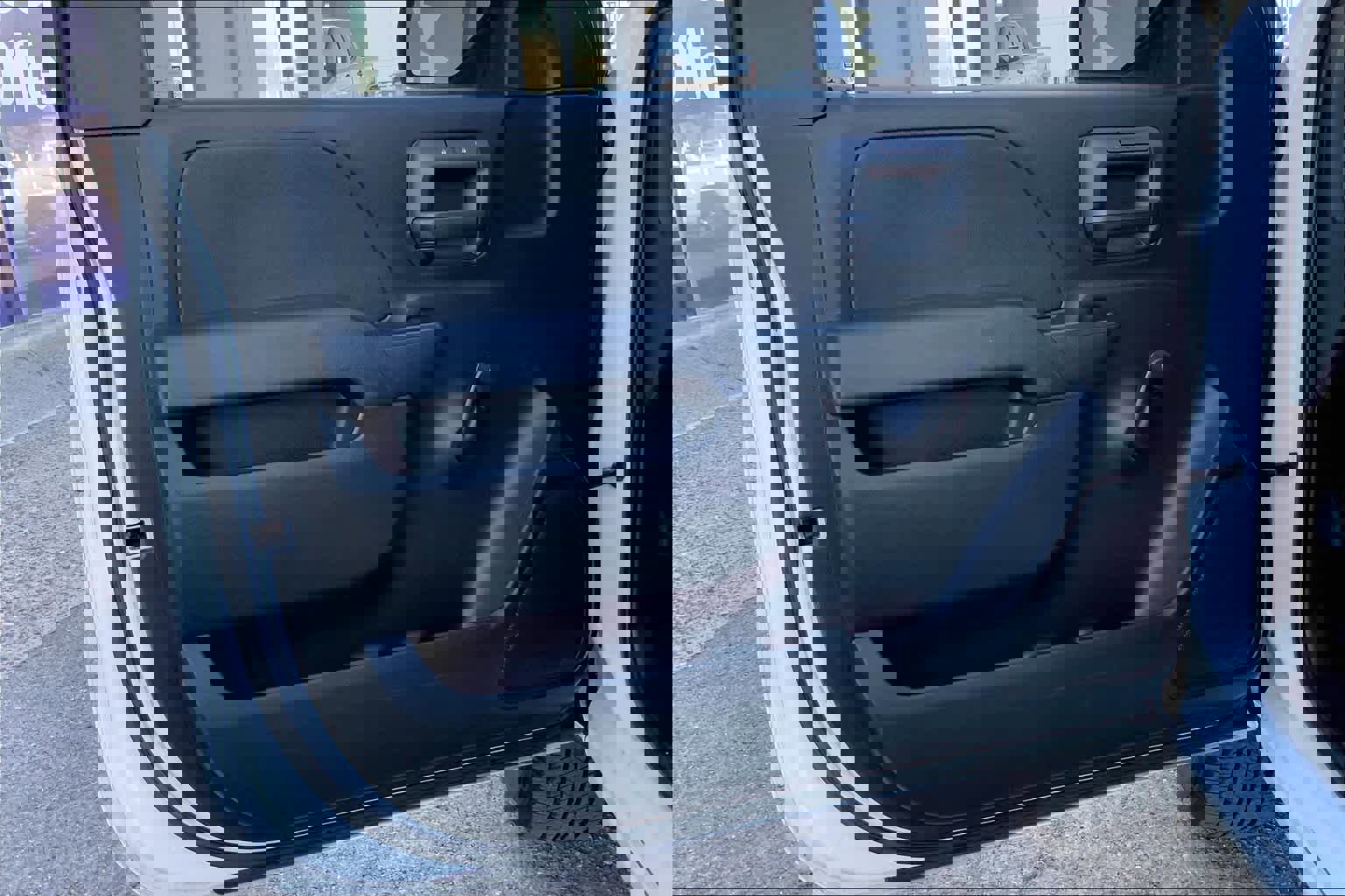 Used 2016 Chevrolet Silverado 1500 W/T image 20