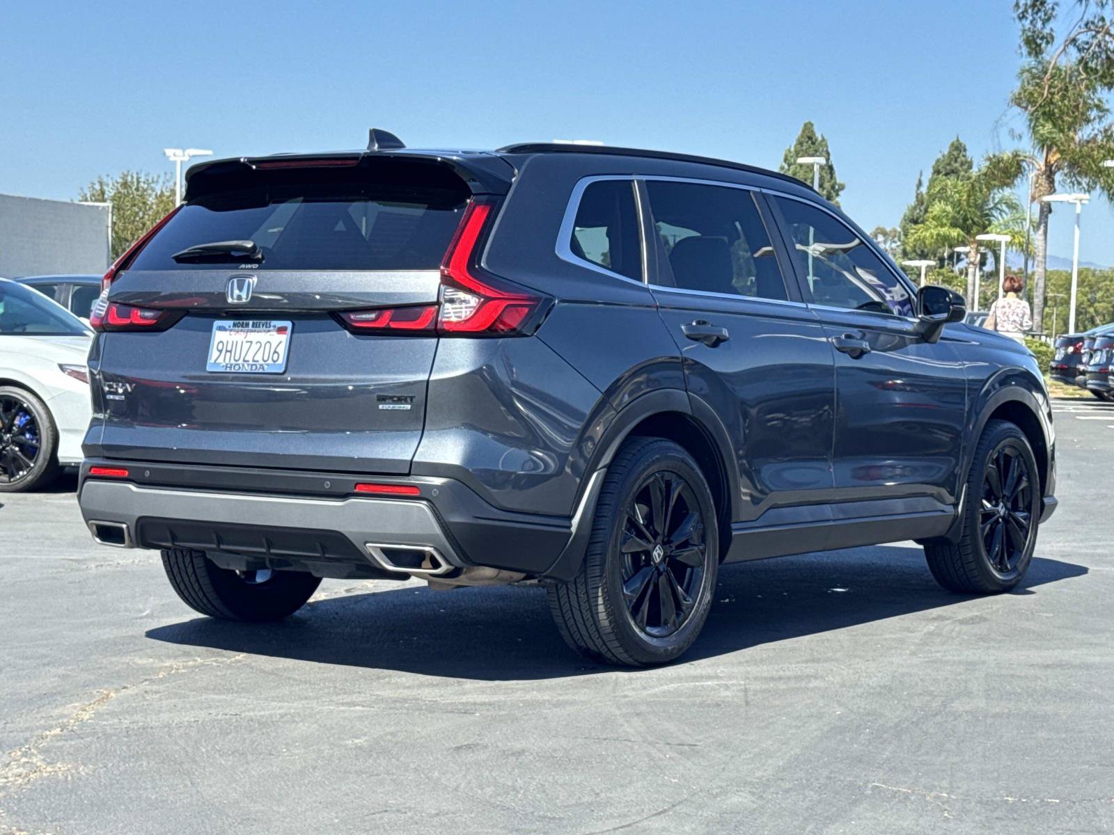Used 2024 Honda CR-V Sport Touring image 5