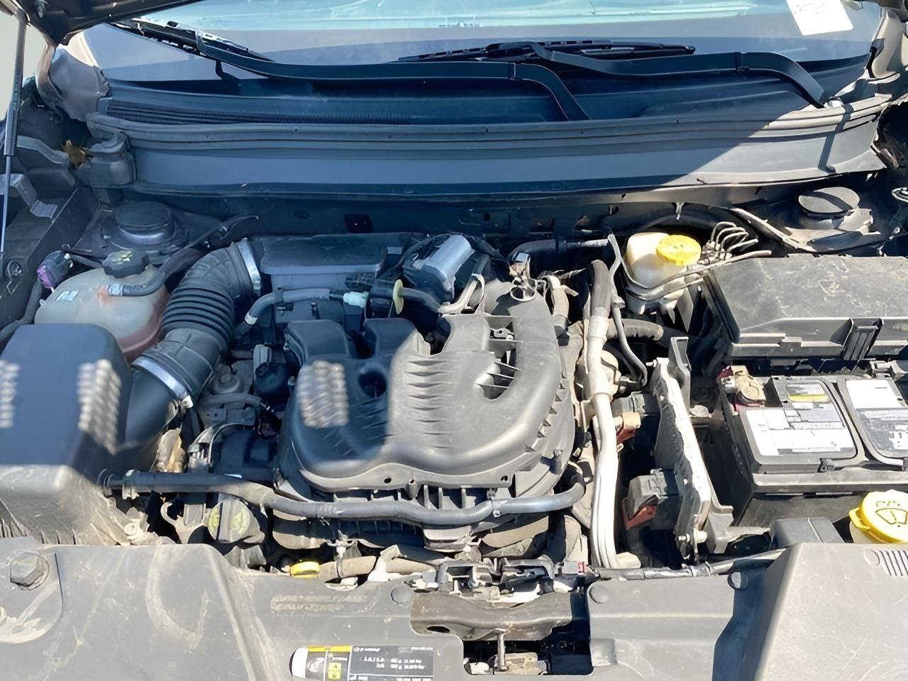 Used 2018 Jeep Cherokee Overland AWD/4WD image 10