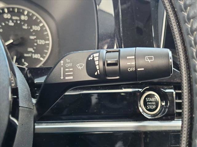 Used 2023 Nissan Pathfinder SV FWD image 14