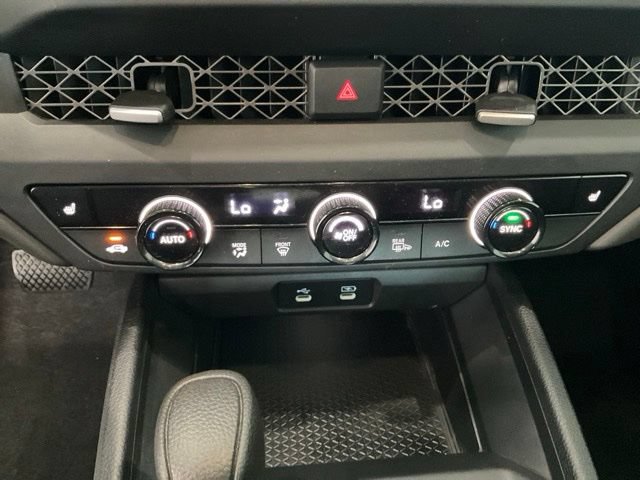 Certified 2025 Honda Accord SE image 12