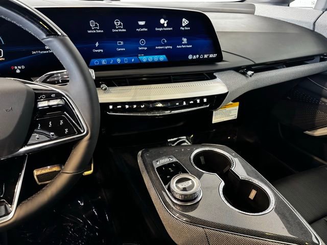 New 2026 Cadillac Optiq Sport 2 image 18