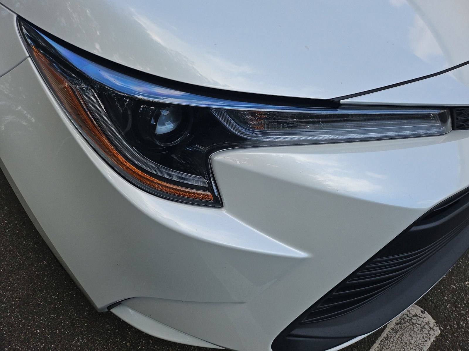 Used 2026 Toyota Corolla LE FWD image 13