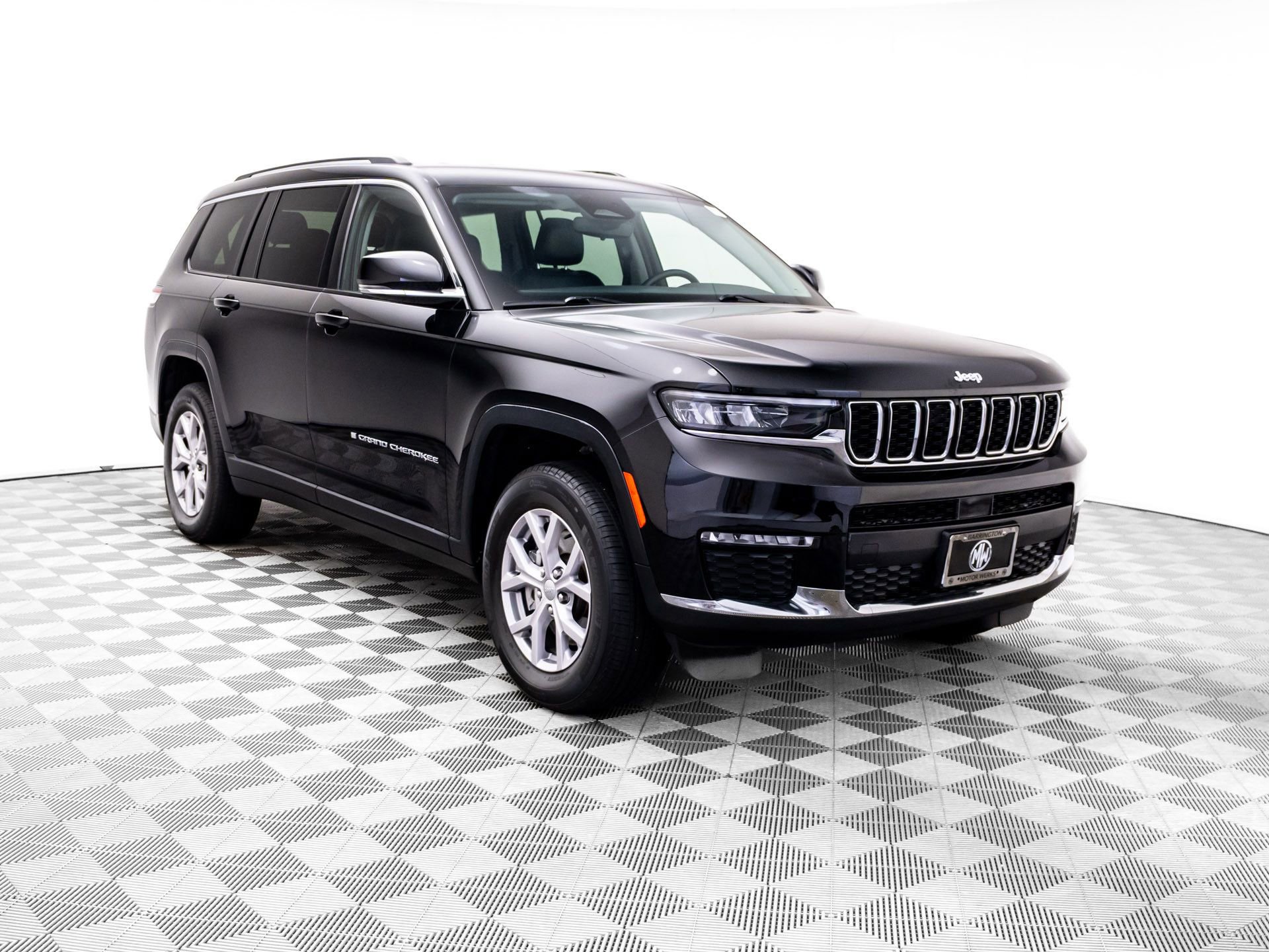 Used 2022 Jeep Grand Cherokee L Limited AWD/4WD image 8