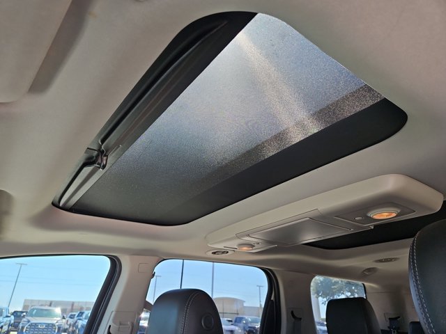 Used 2015 GMC Acadia Denali FWD image 16