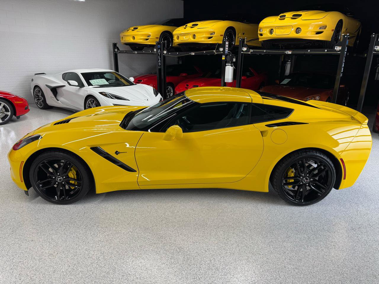 Used 2015 Chevrolet Corvette Stingray Coupe w/ 2LT Preferred Equipment Group image 9
