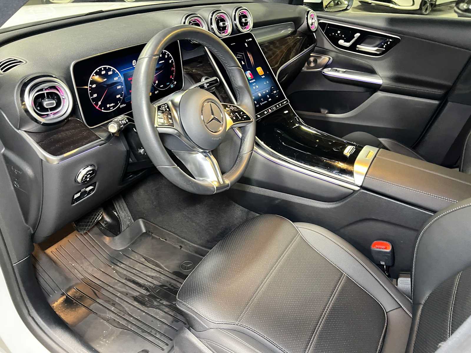 Certified 2026 Mercedes-Benz GLC 300 4MATIC image 26