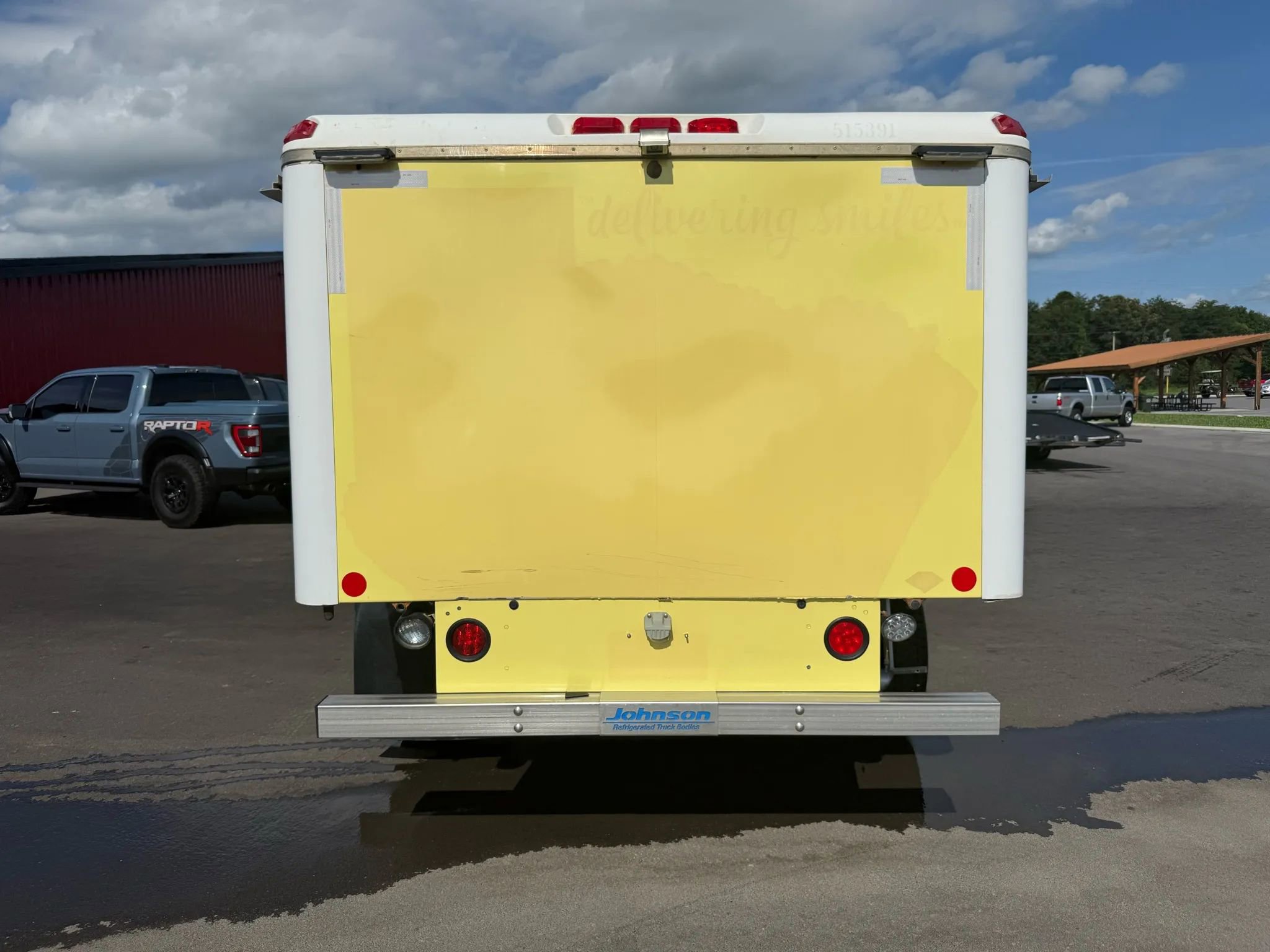 Used 2019 Ford F550 2WD Regular Cab Super Duty image 5