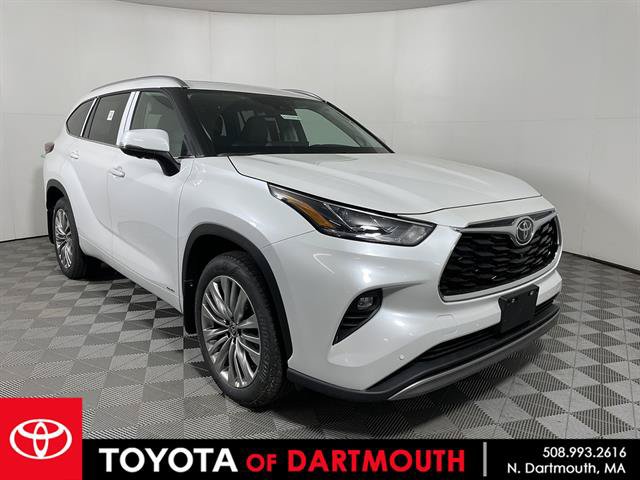 New 2026 Toyota Highlander Platinum