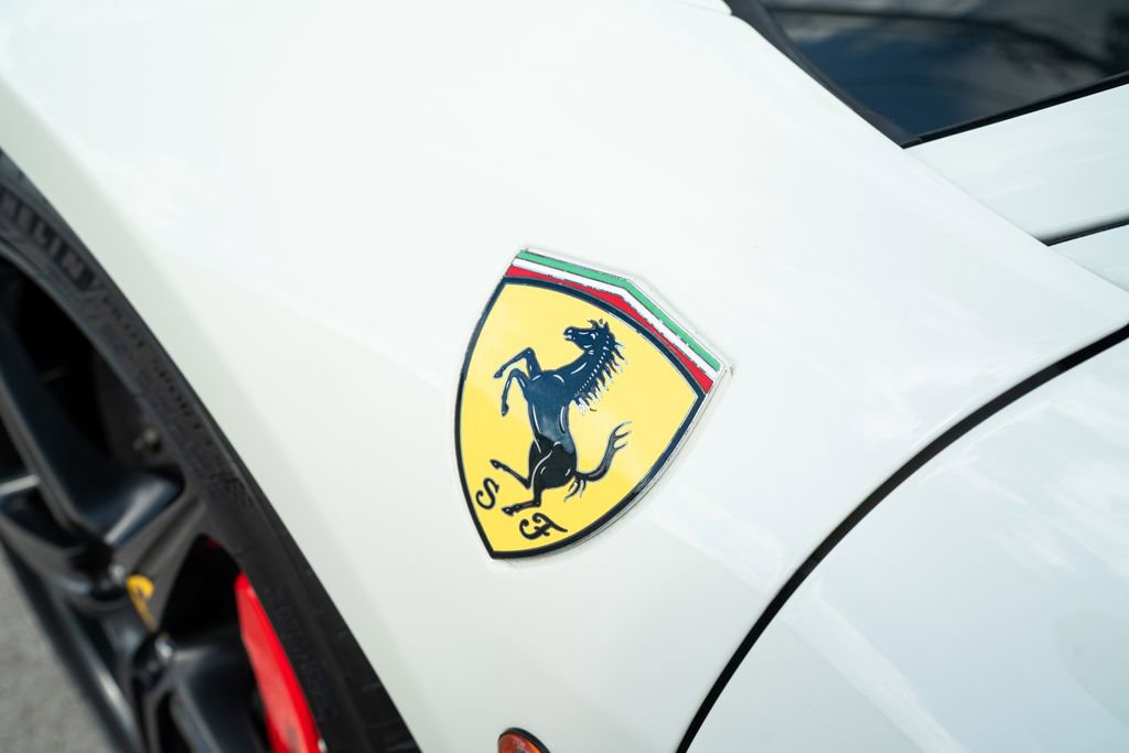 Used 2012 Ferrari 458 Italia Coupe RWD image 43