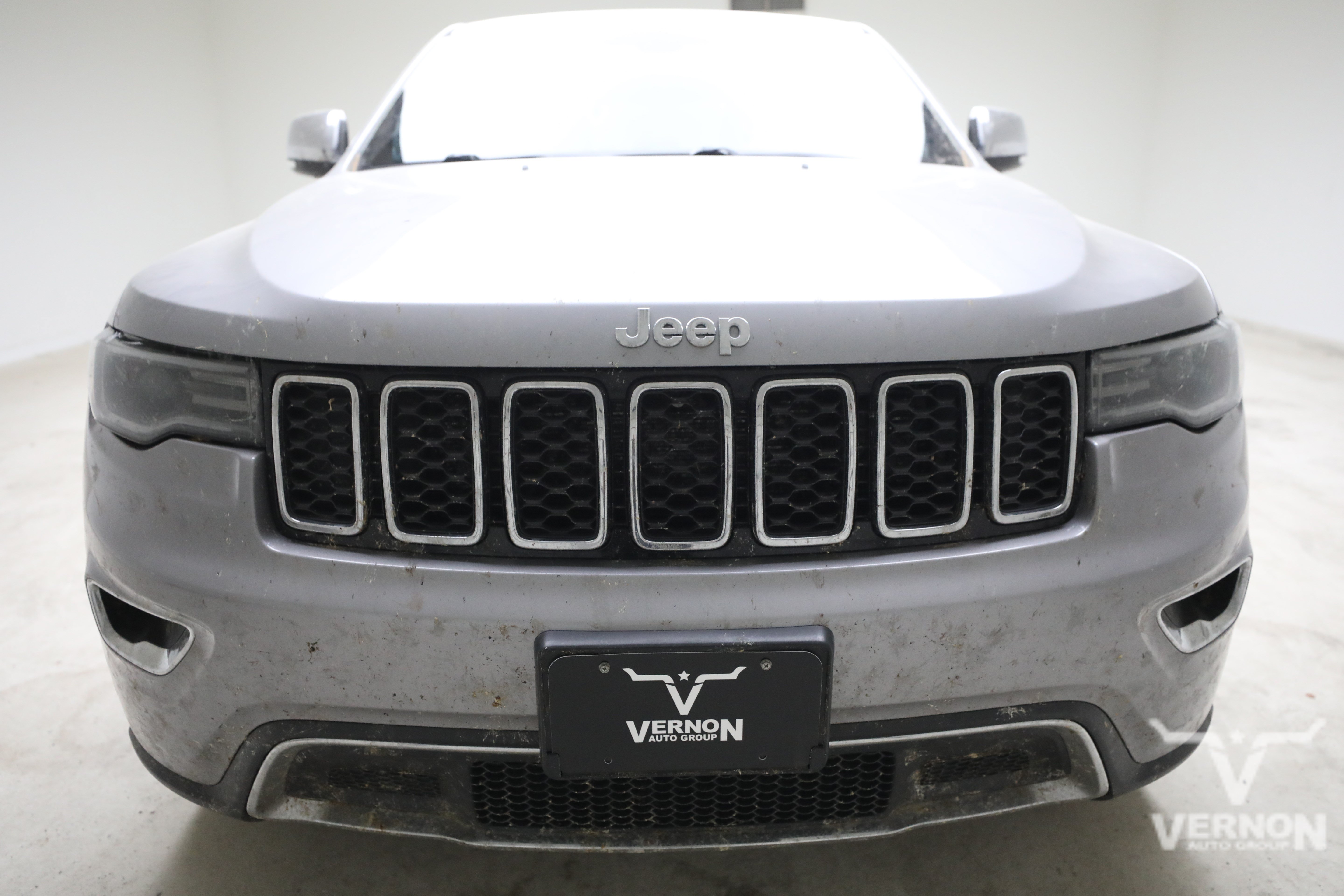 Used 2017 Jeep Grand Cherokee Limited w/ Luxury Group II AWD/4WD image 7